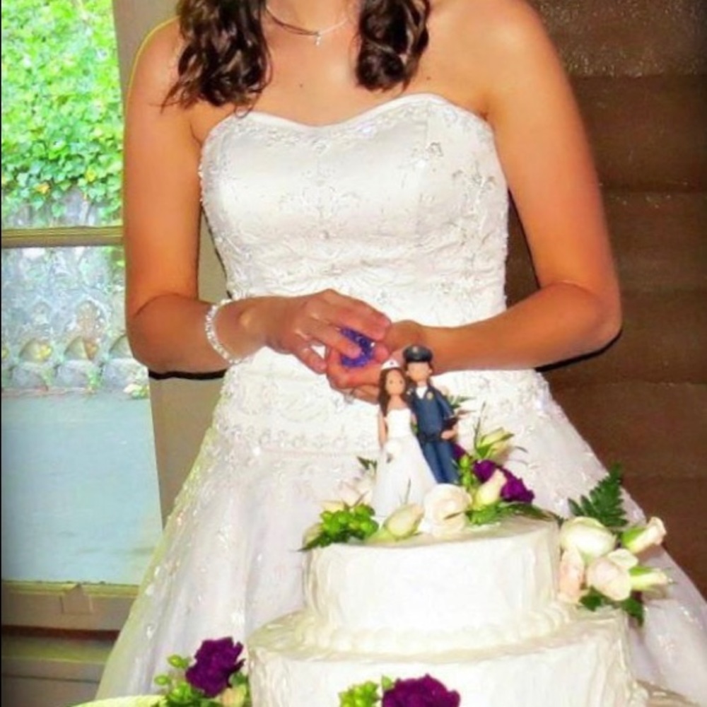 Wedding dress